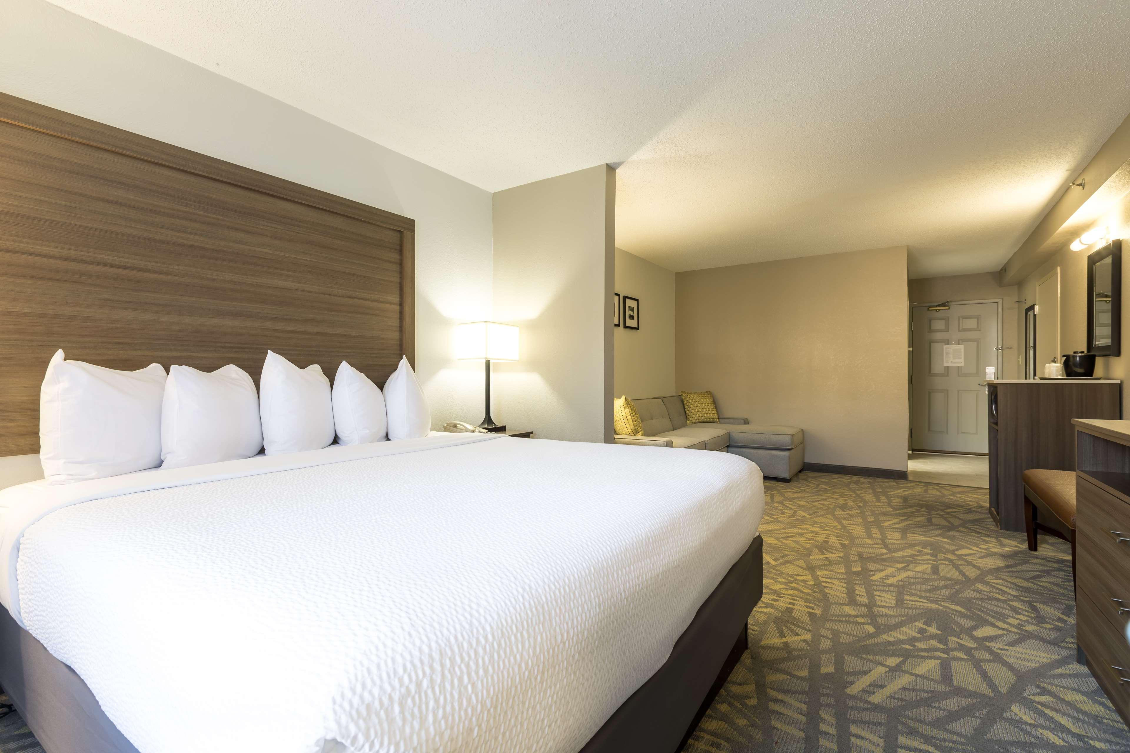 Country Inn & Suites By Radisson Asheville Downtown Tunnel Road Exterior foto
