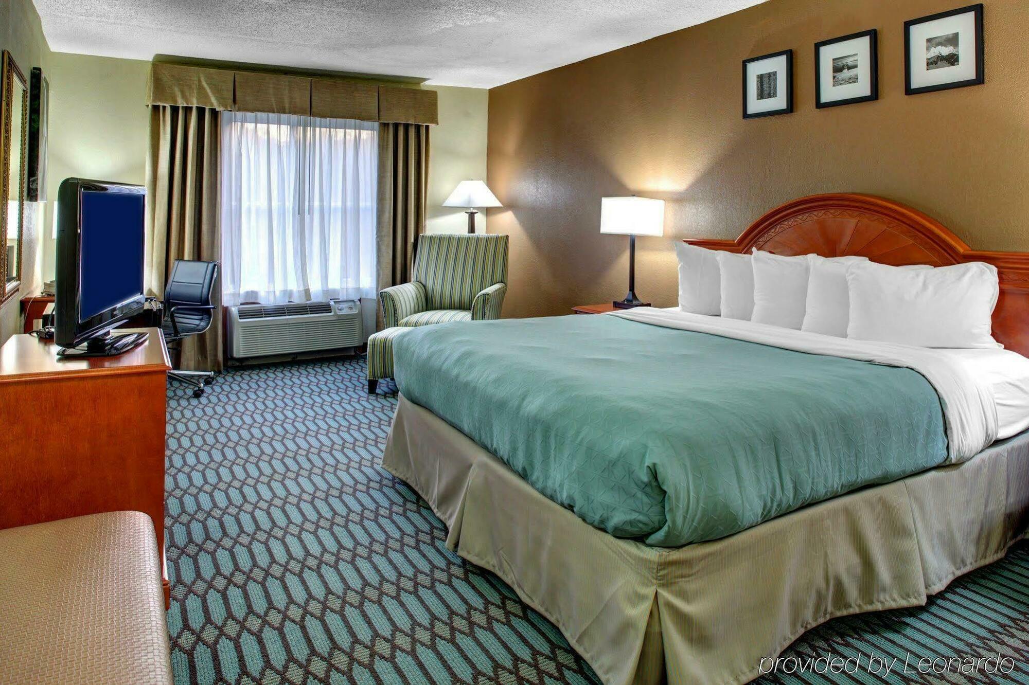 Country Inn & Suites By Radisson Asheville Downtown Tunnel Road Exterior foto